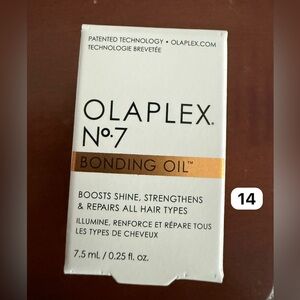 OLAPLEX No.7 Bonding Oil with Gold Accent